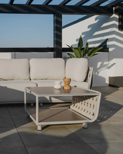 Hug 3‑istuttava sohva – Couture Jardin | Modulaarinen premium‑ulkosohva - KalusteDuo_Huonekaluliike_3 istuttava sohva