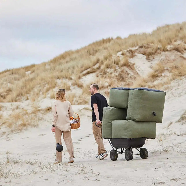 Soft Sofa Outdoor – 2 Seater | Pehmeä ulkosohva 4 värissä - KalusteDuo_Huonekaluliike_ulkosohva